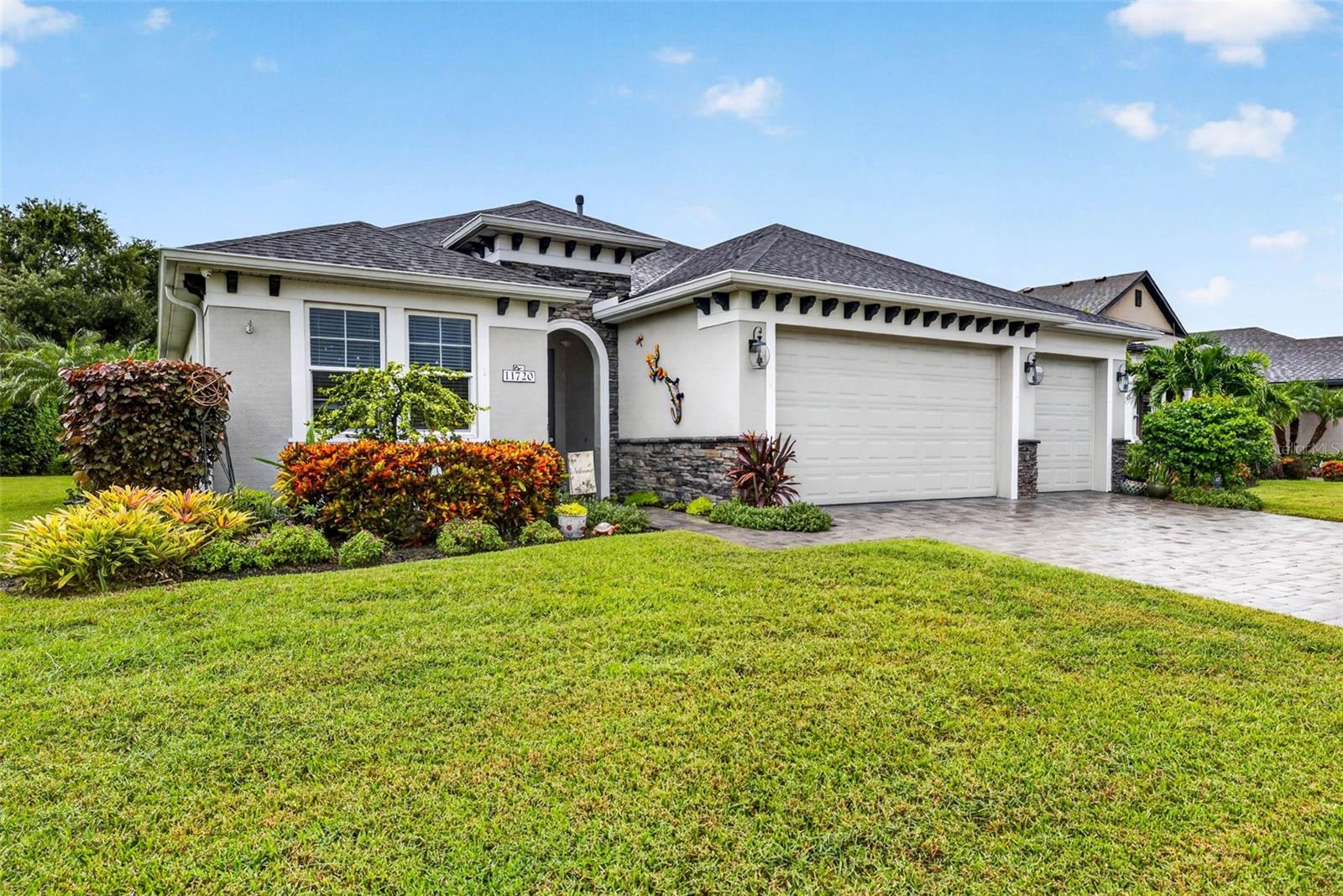 11720 Petunia Ter, Bradenton, FL 34212