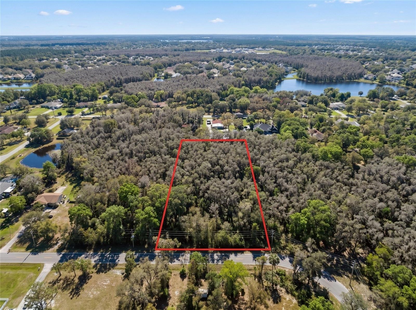32-26-18-0010-00000-0560 Country Ln, Lutz, FL 33558