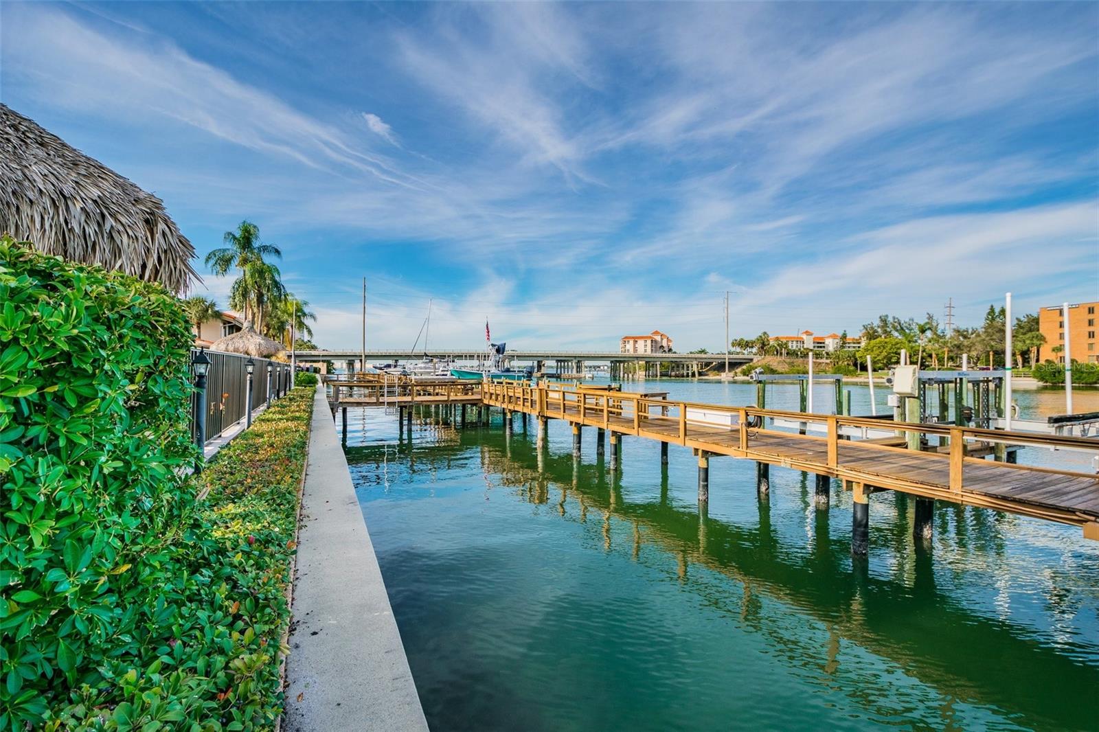 4800 Brittany Dr S #102, St Petersburg, FL 33715