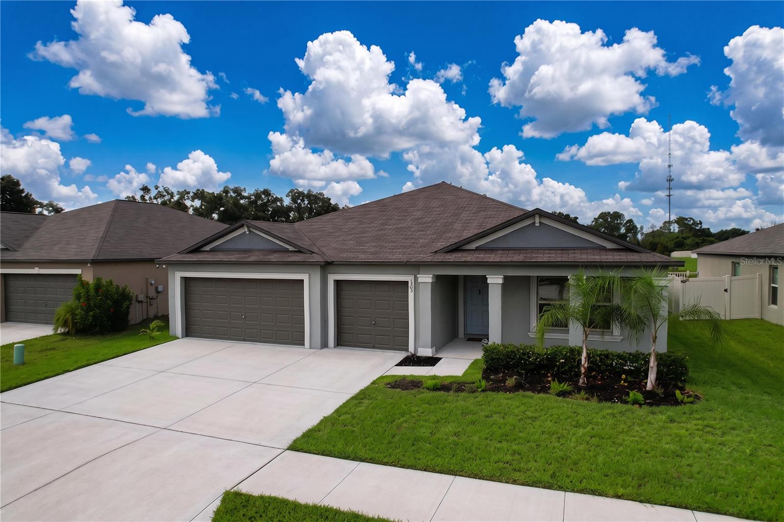 1565 Colding Dr, Ruskin, FL 33570
