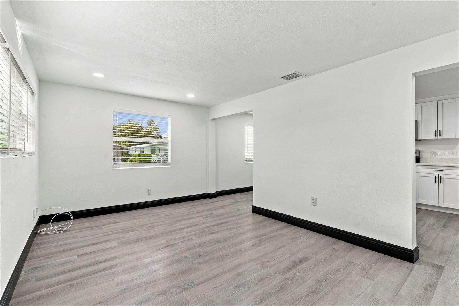 3611 3rd Ave S, St Petersburg, FL 33711