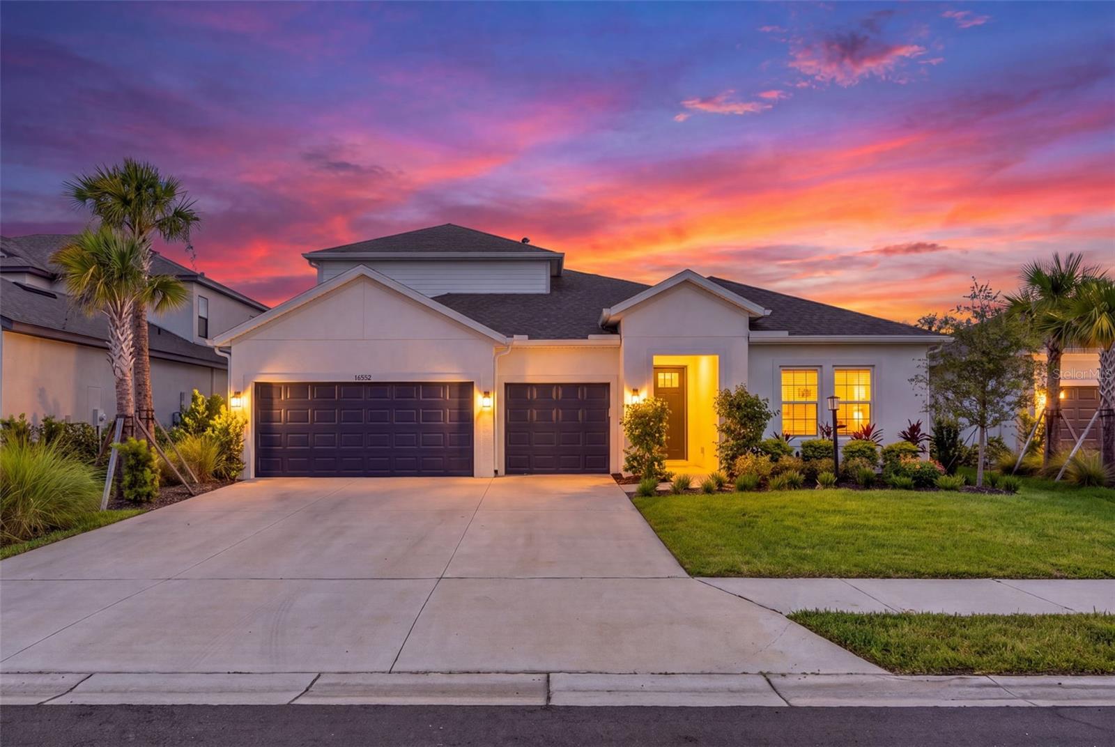 16552 Star Grass Cir, Bradenton, FL 34211