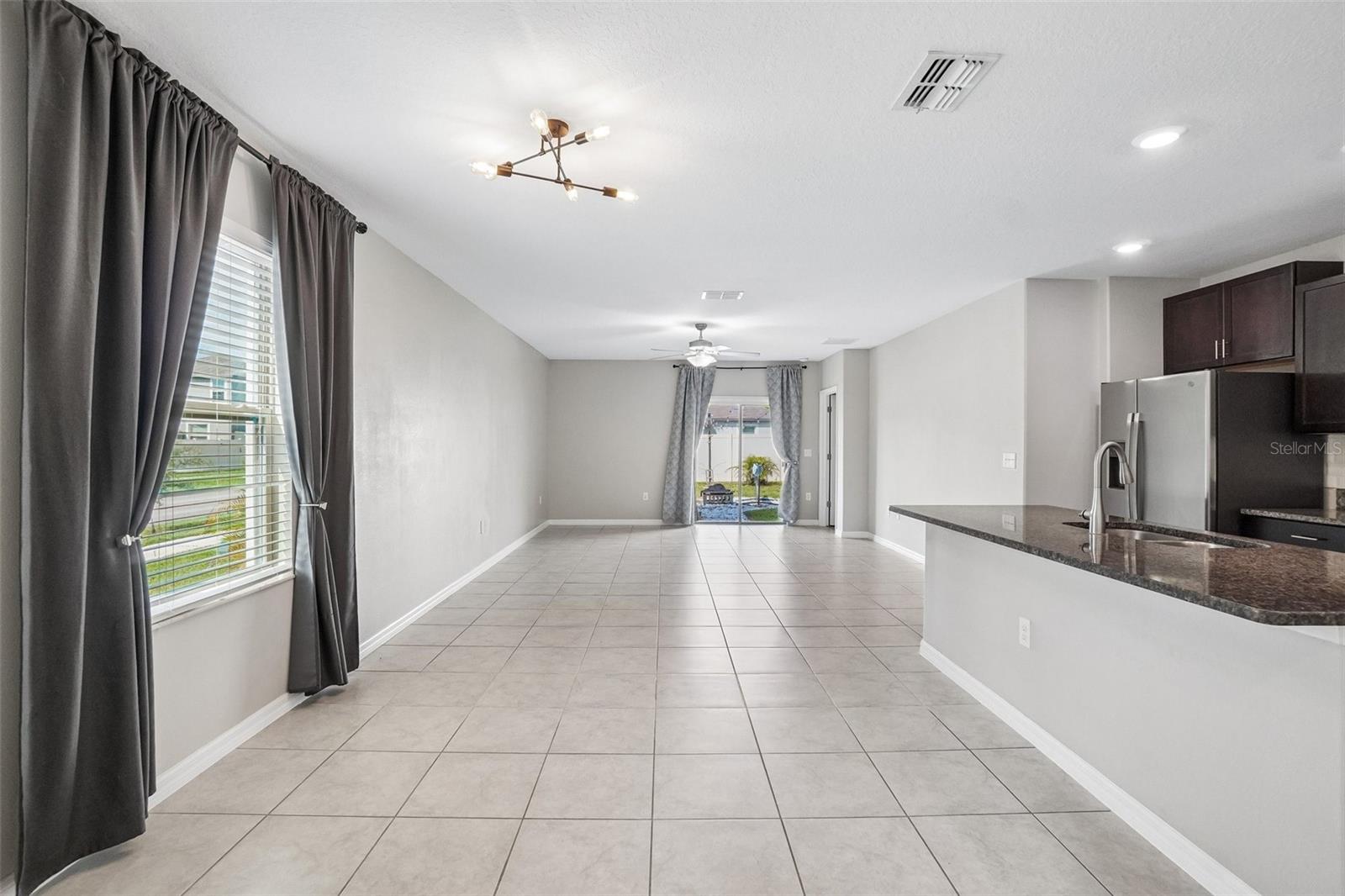 9663 Channing Hill Dr, Sun City Center, FL 33573