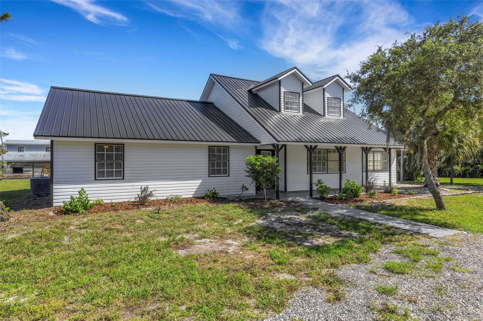 28706 102nd Dr E, Myakka City, FL 34251
