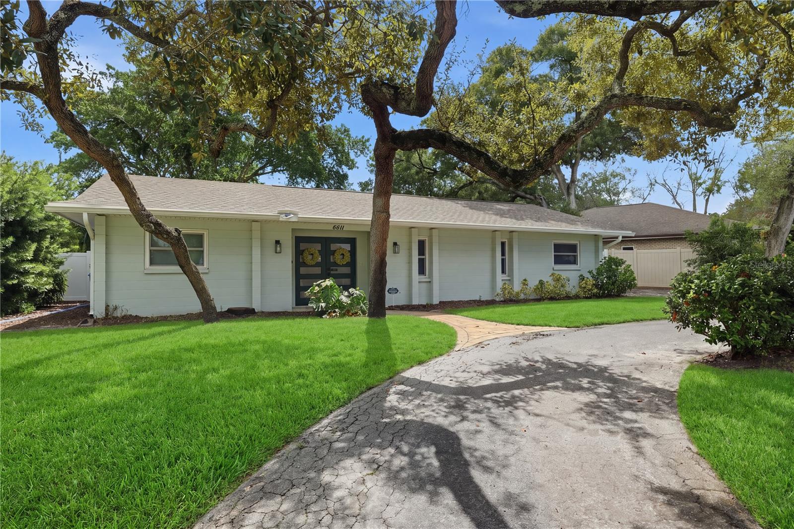 4411 15th St N, St Petersburg, FL 33703