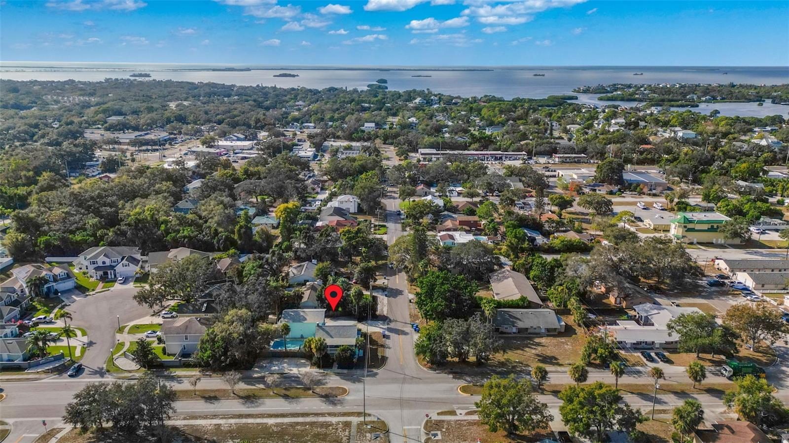 551 Omaha St, Palm Harbor, FL 34683