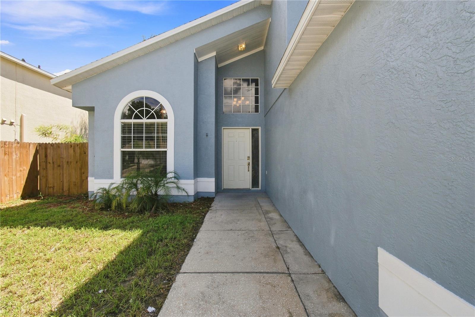 13417 Beechberry Dr, Riverview, FL 33579