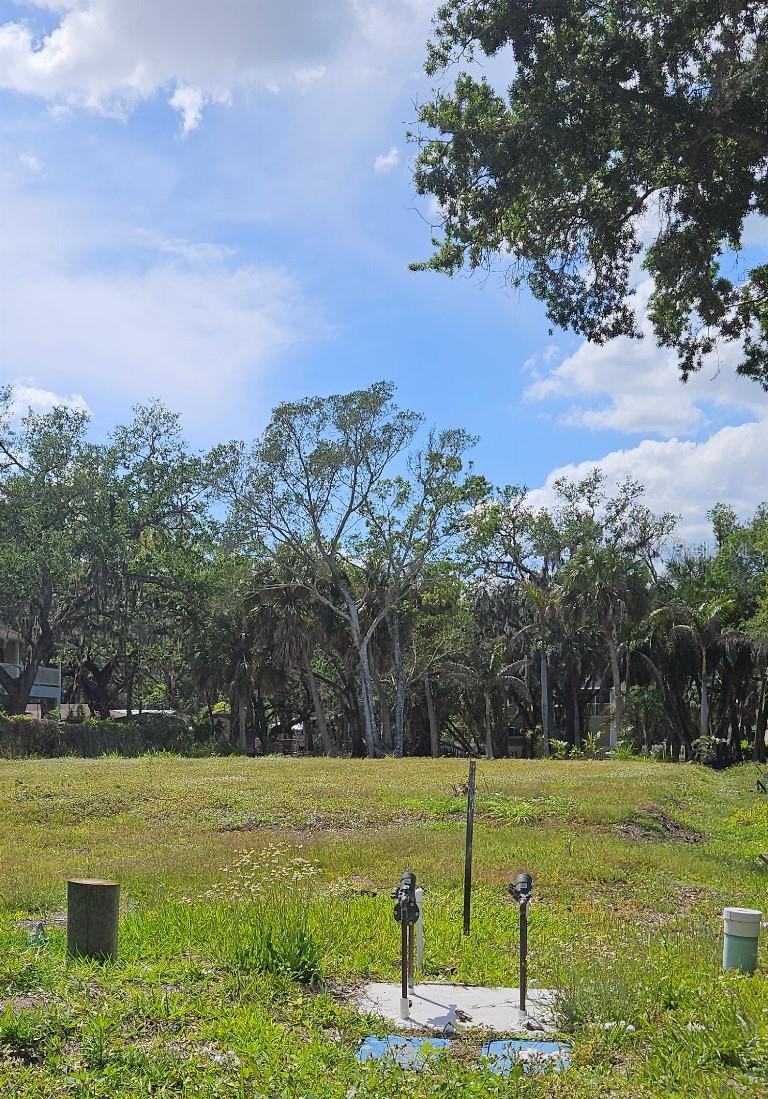 118 18th St E, Bradenton, FL 34208