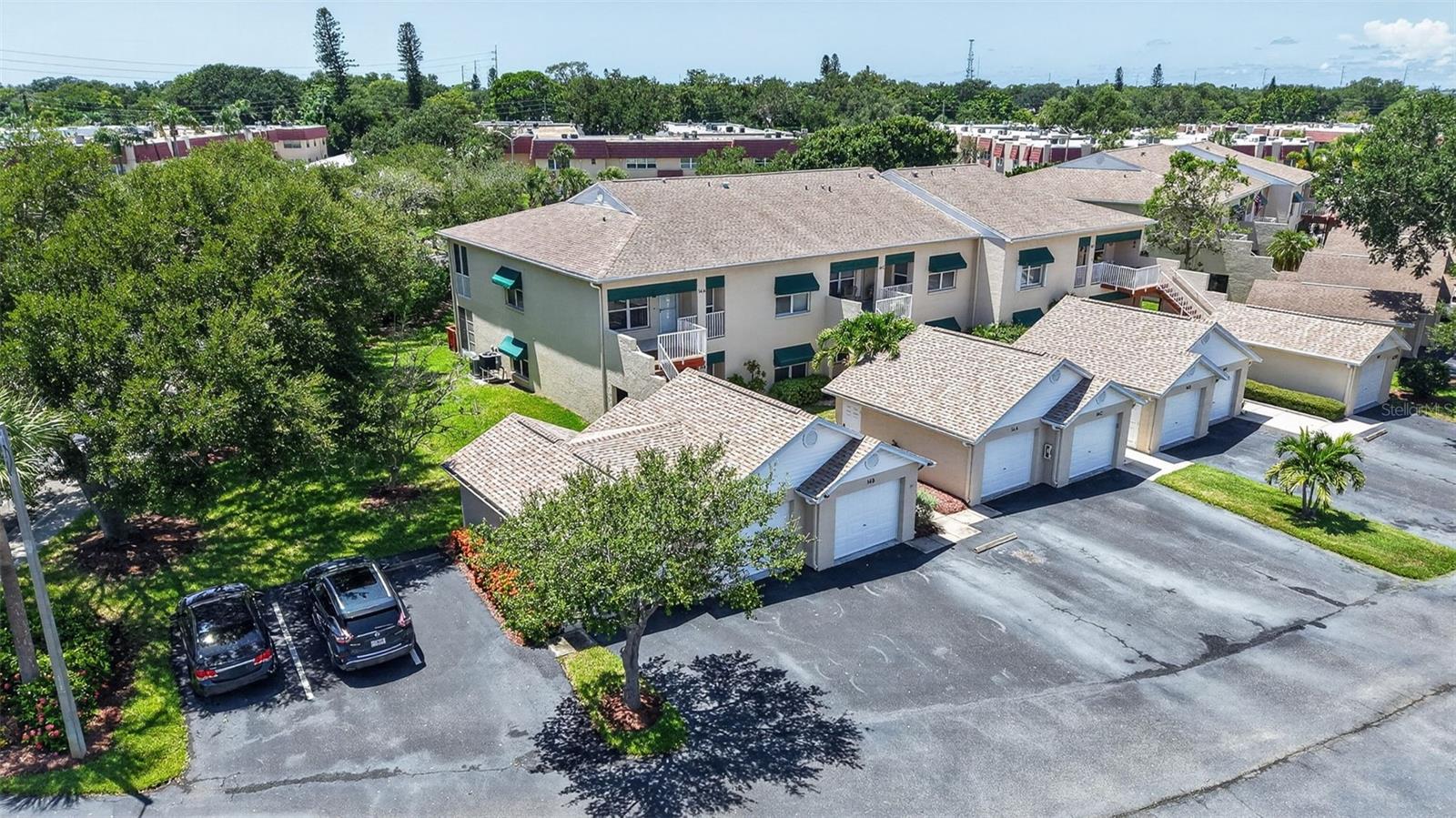6330 99th Way N #14B, St Petersburg, FL 33708