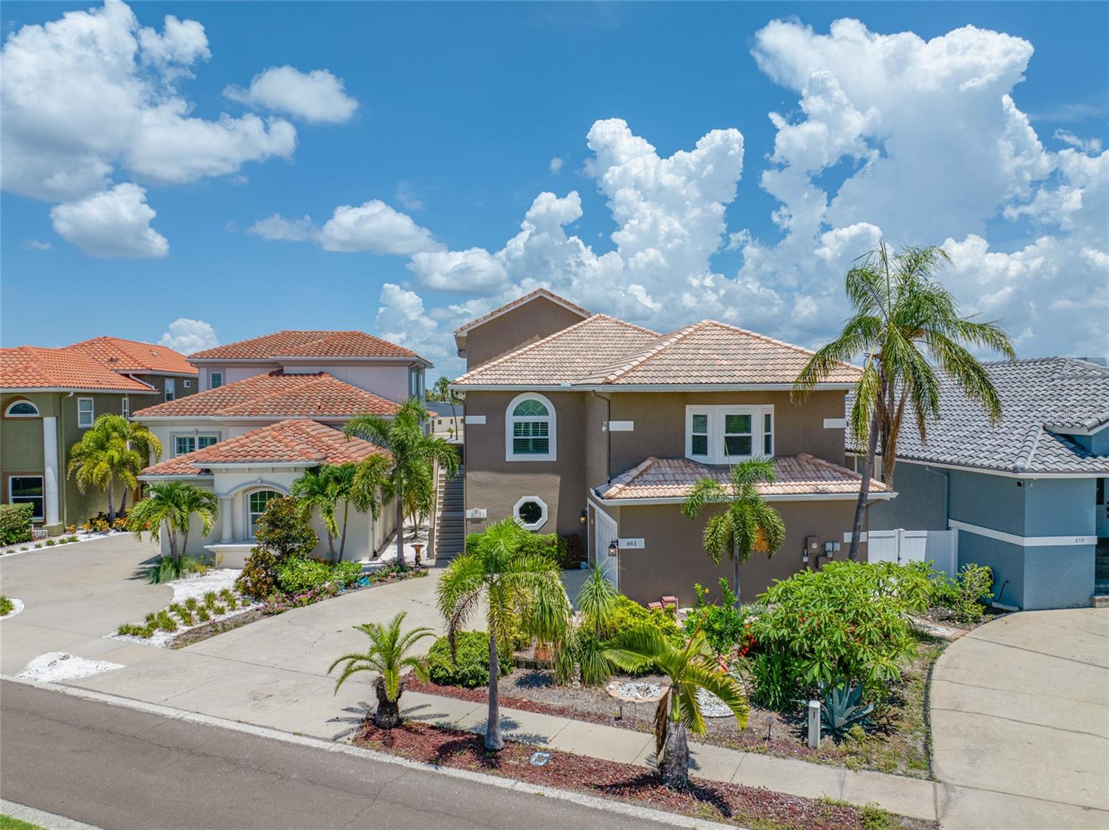861 Symphony Isles Blvd, Apollo Beach, FL 33572
