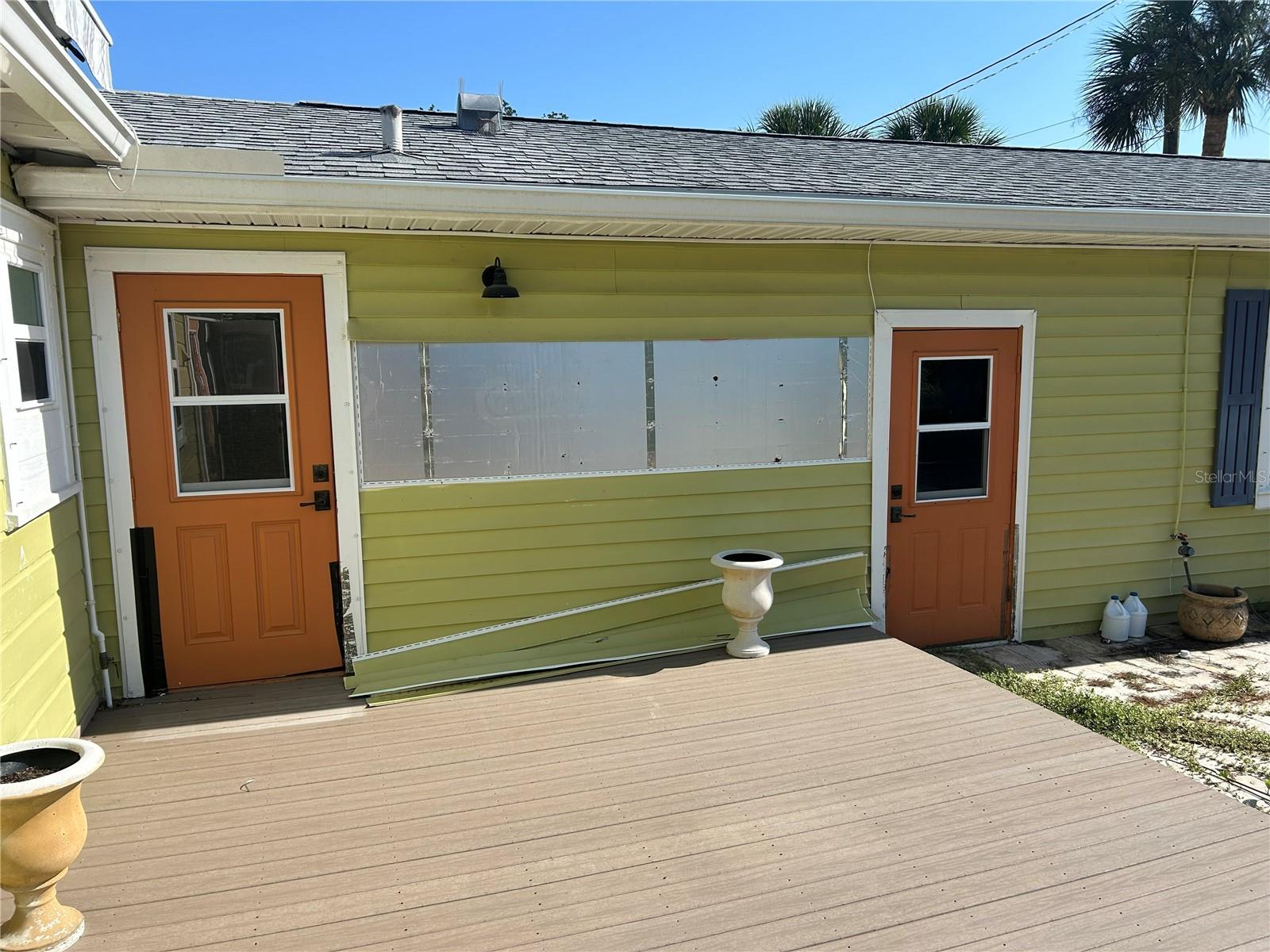 3008 Dupont St S, Gulfport, FL 33707