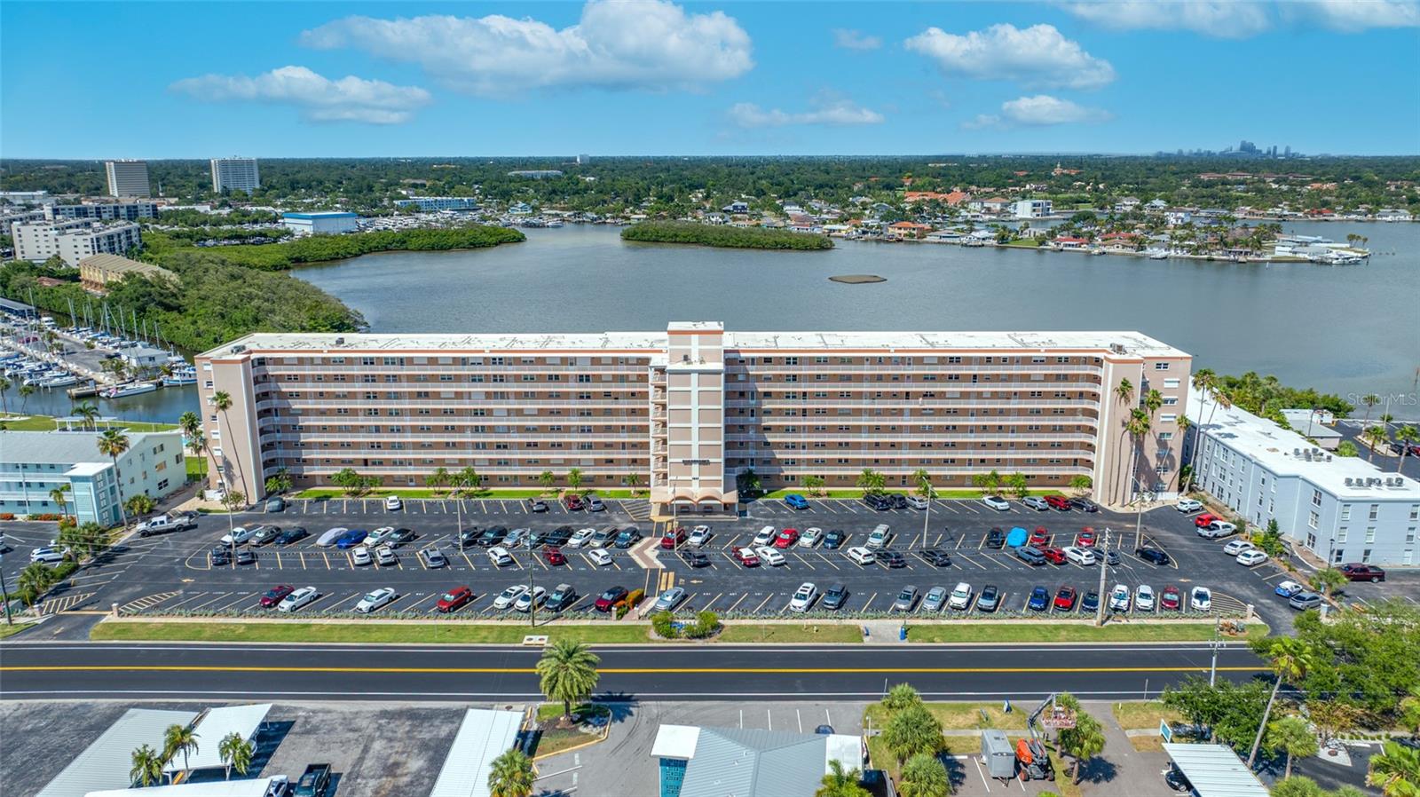 1847 Shore Dr S #509, St Petersburg, FL 33707
