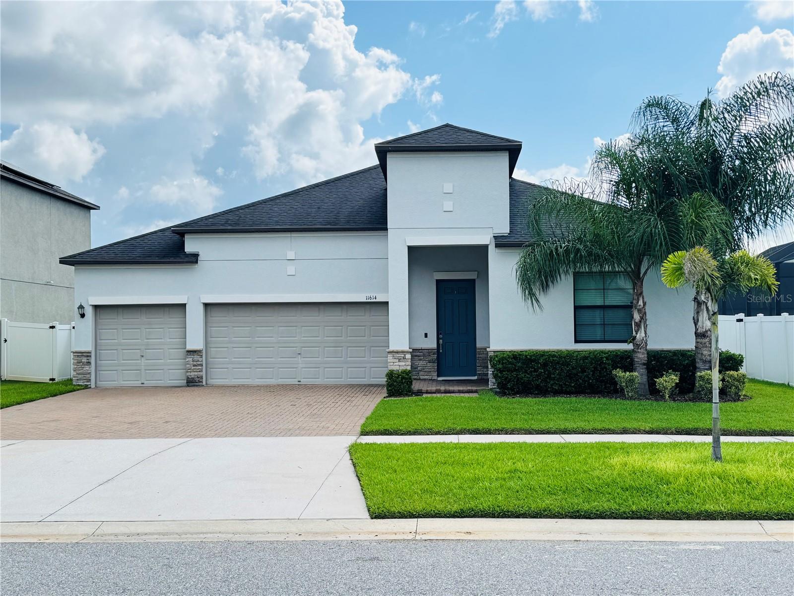 11614 Sunburst Marble Rd, Riverview, FL 33579