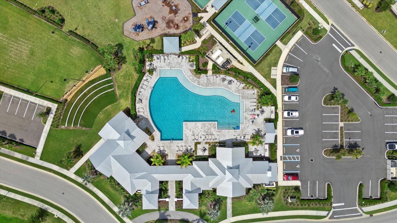 17668 Savory Mist Cir, Bradenton, FL 34211
