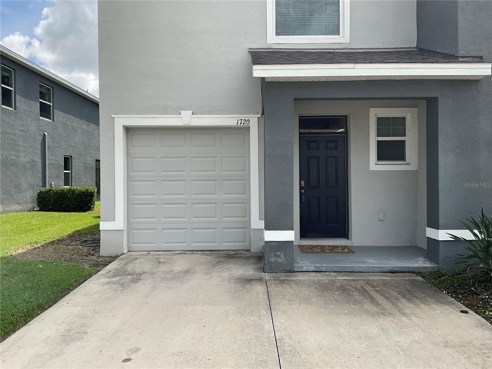 1720 Hubbell Rd, Wesley Chapel, FL 33543