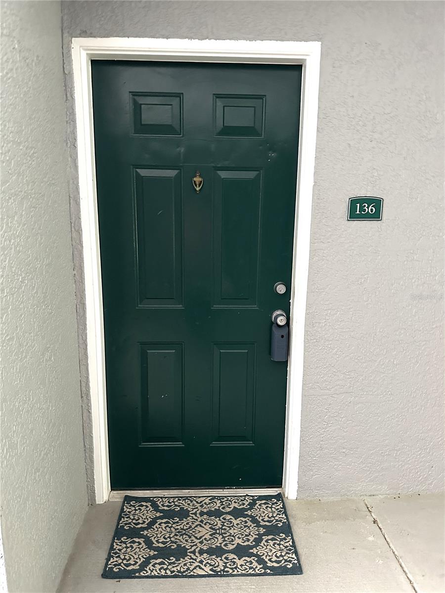 18001 Richmond Place Dr #136, Tampa, FL 33647
