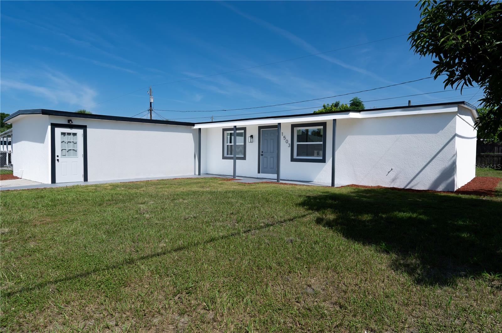 1503 Lancelot Loop, Tampa, FL 33619