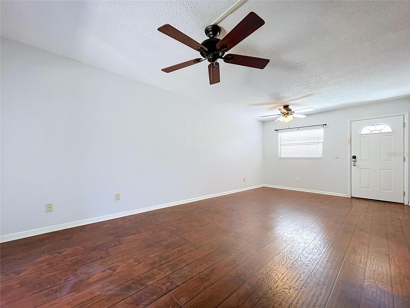 2750 E Bay Dr #5E, Largo, FL 33771