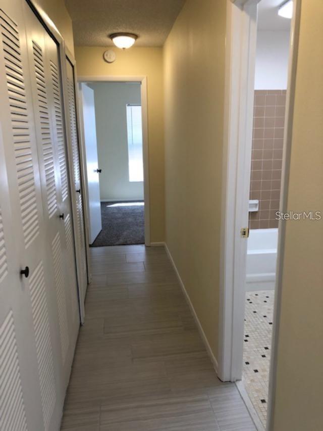7702 Willow Park Dr, Temple Terrace, FL 33637