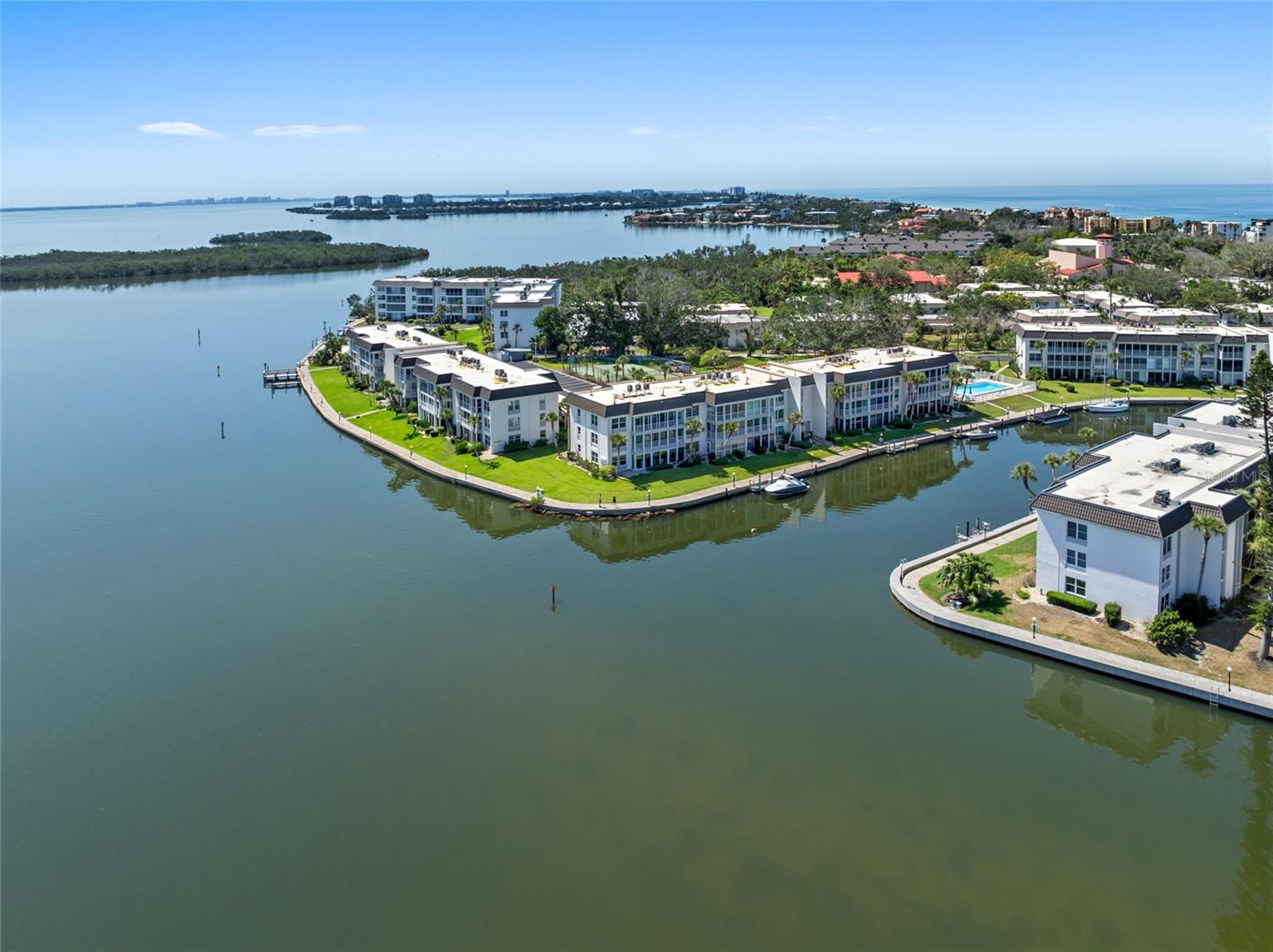4310 Falmouth Dr #307, Longboat Key, FL 34228