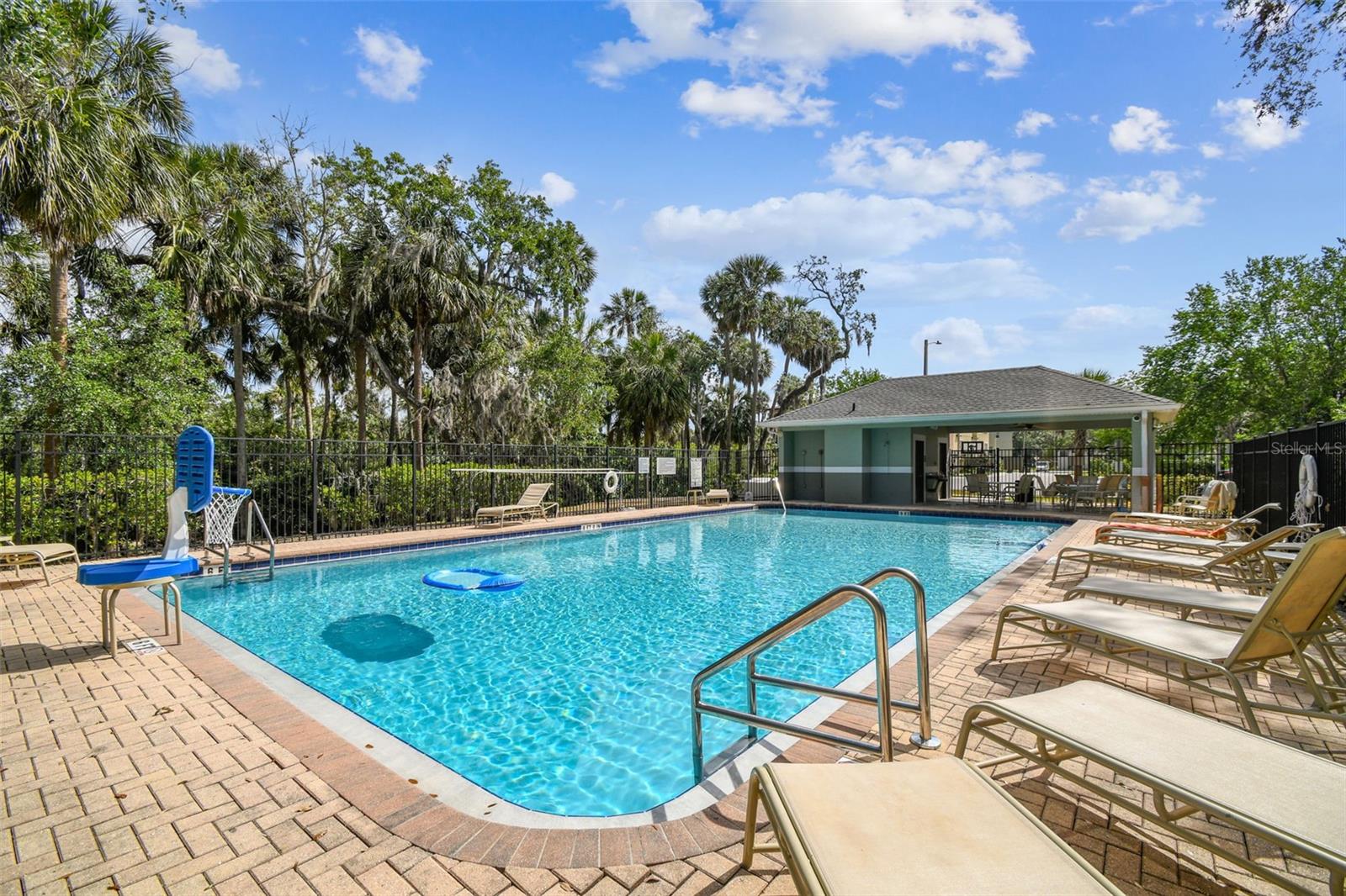 504 Wheaton Trent Pl, Tampa, FL 33619
