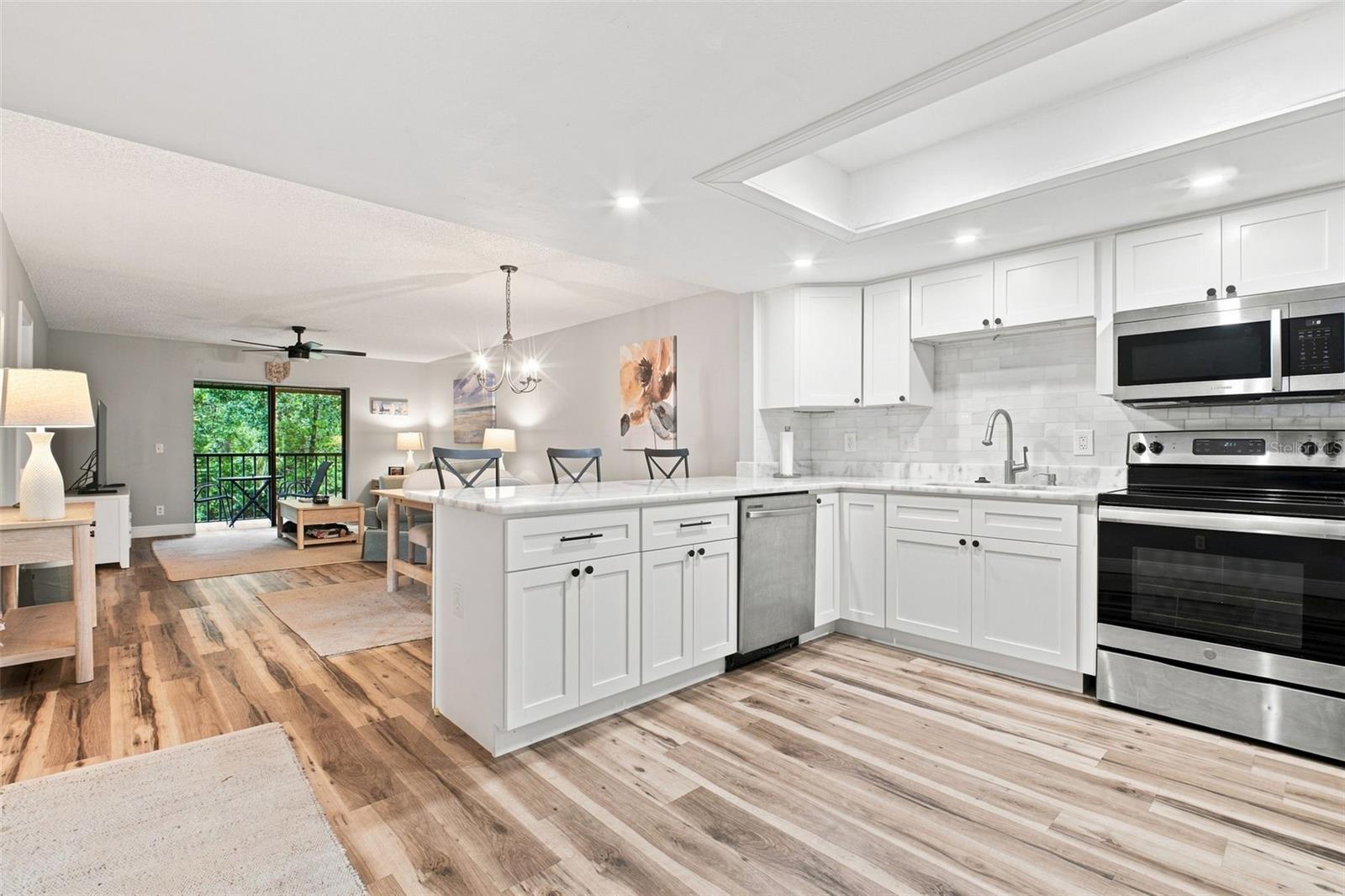 1400 Tarpon Woods Blvd #E6, Palm Harbor, FL 34685