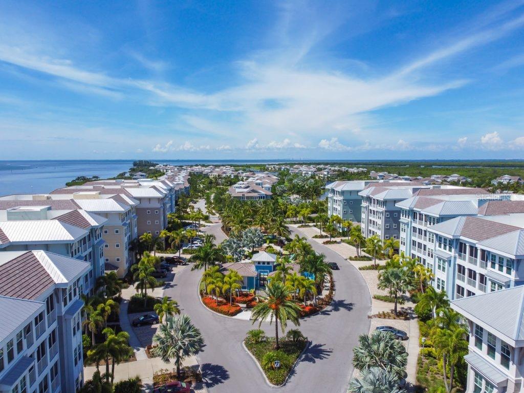384 Aruba Cir #102, Bradenton, FL 34209