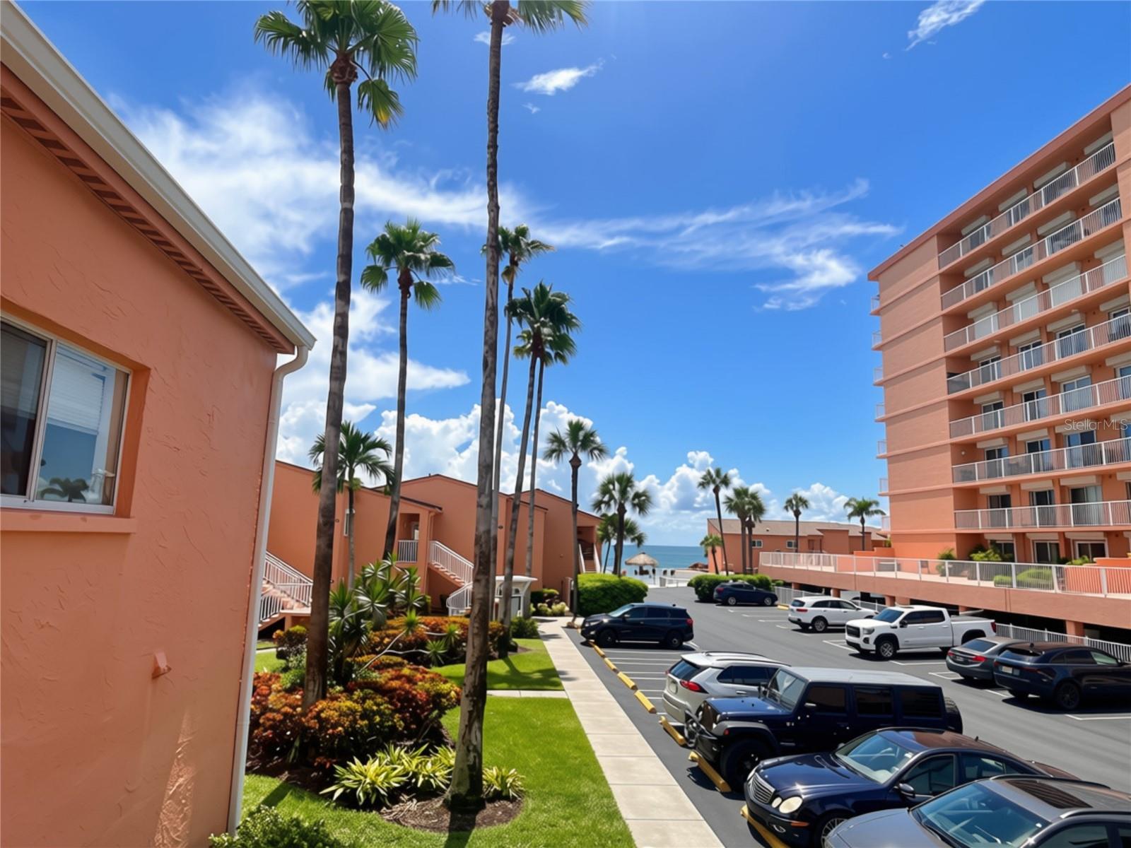 7400 Sunshine Skyway Ln S #106, St Petersburg, FL 33711