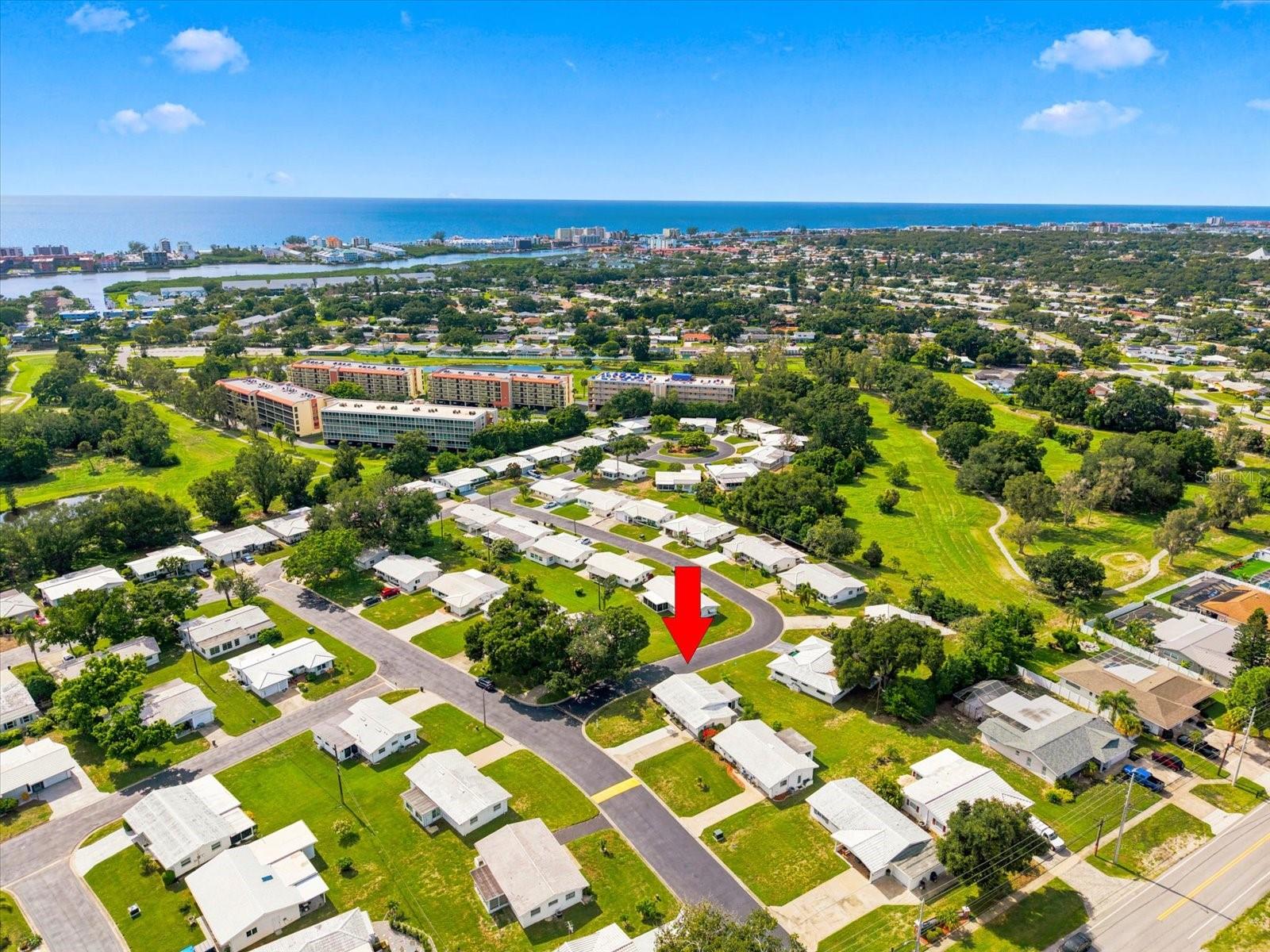 14023 94th Pl, Seminole, FL 33776