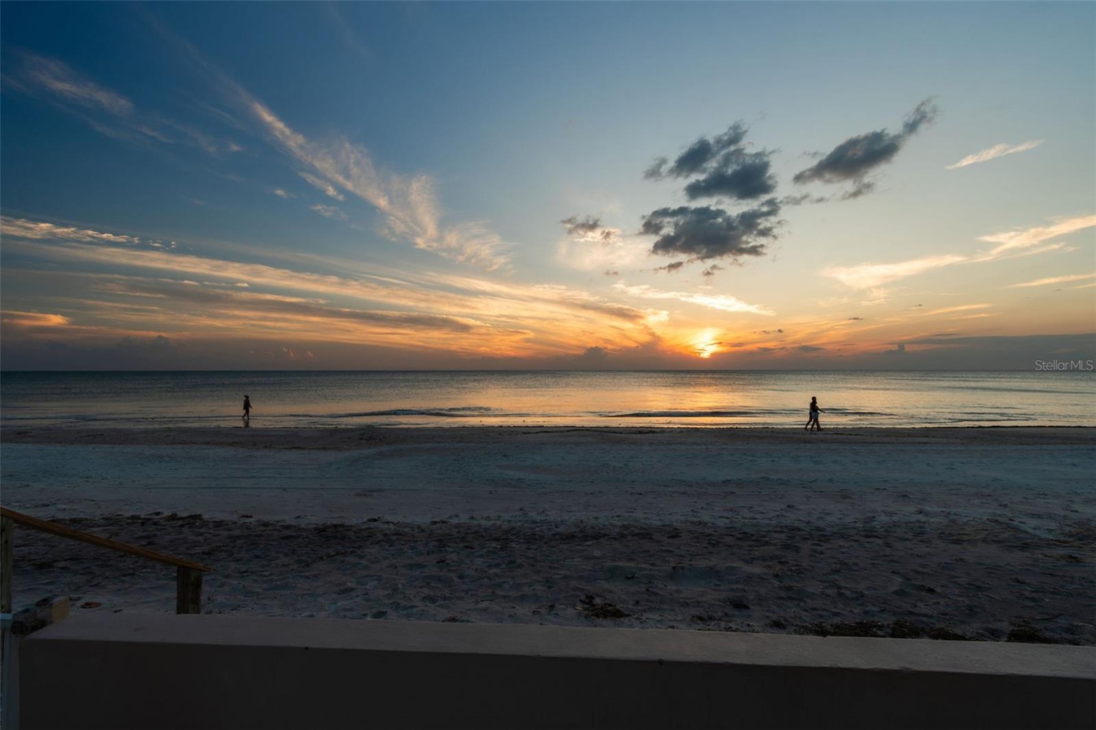 1520 Gulf Blvd, Belleair Beach, FL 33786