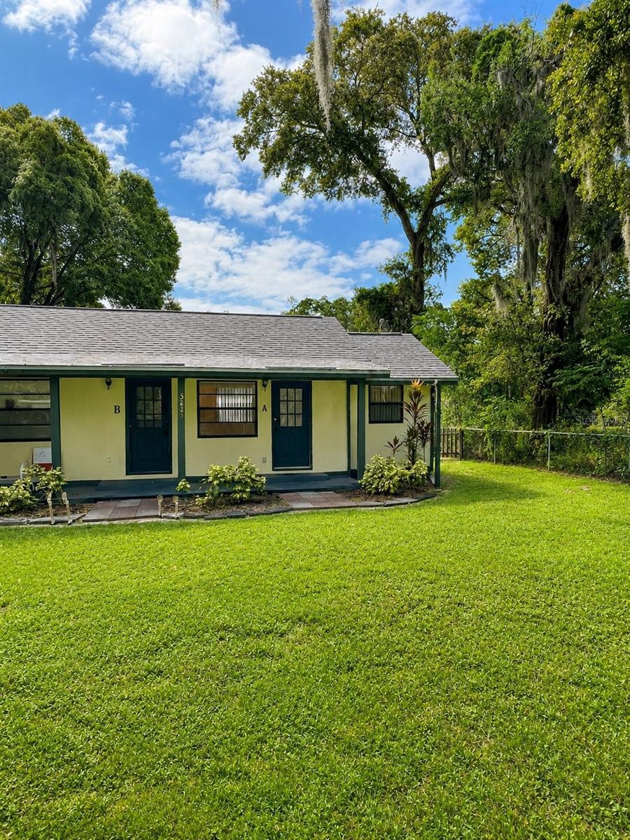 5223 Peach Ave, Seffner, FL 33584