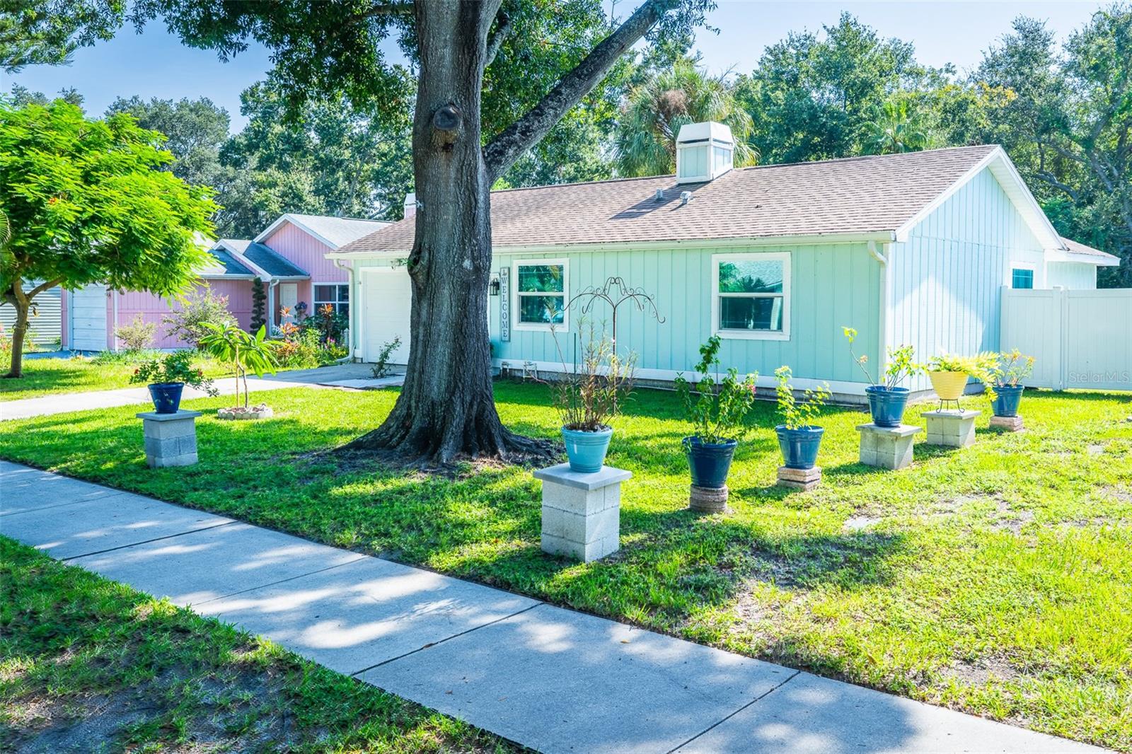 2941 Bay View Dr, Safety Harbor, FL 34695