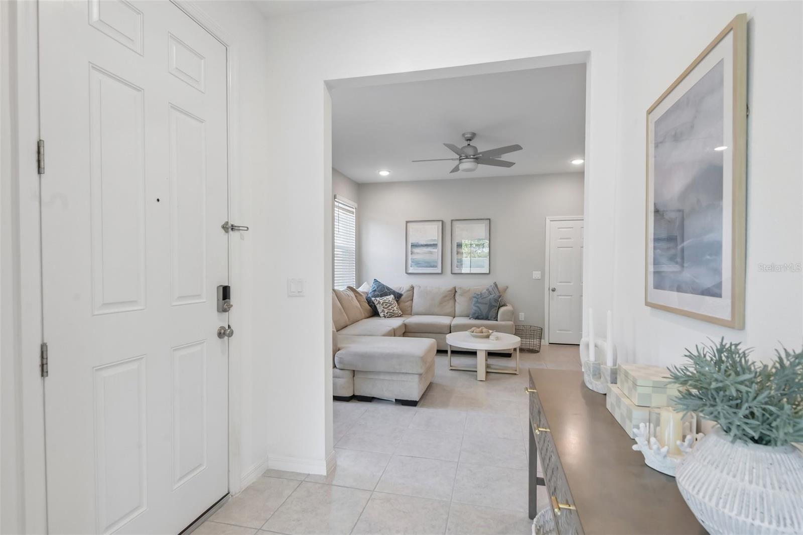 34162 Rogallo Ln, Wesley Chapel, FL 33545