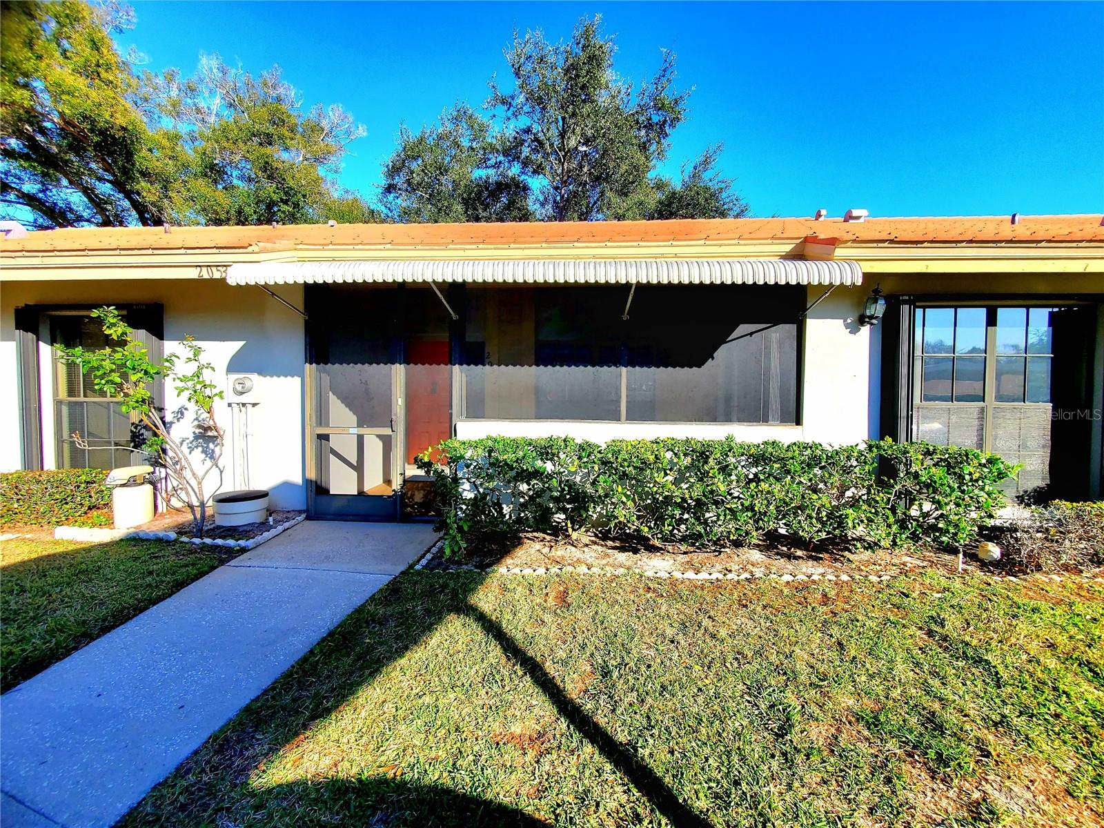 2053 Villa Ter, Clearwater, FL 33763