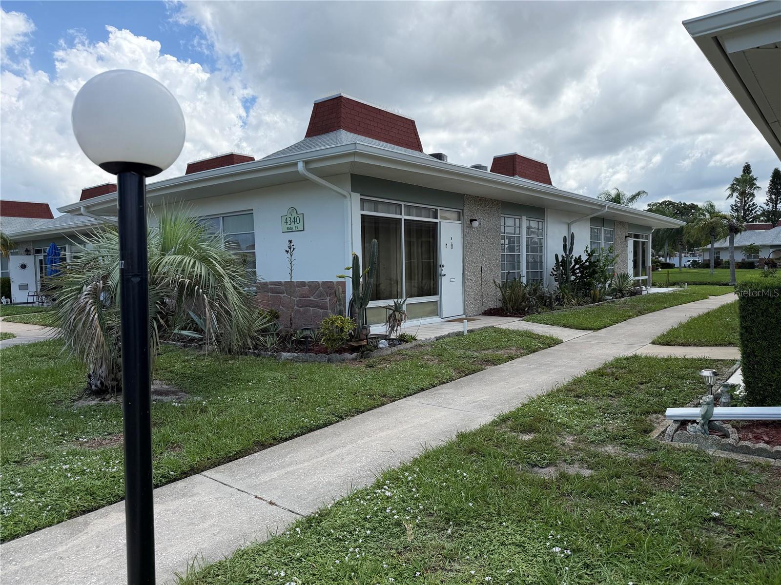 4340 Tahitian Gardens Cir #D, Holiday, FL 34691