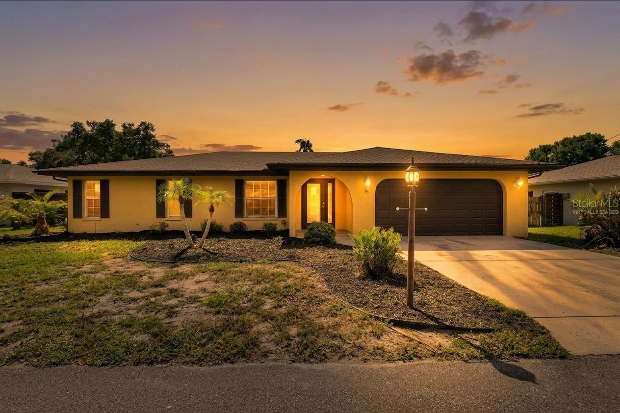 1304 71st St NW, Bradenton, FL 34209
