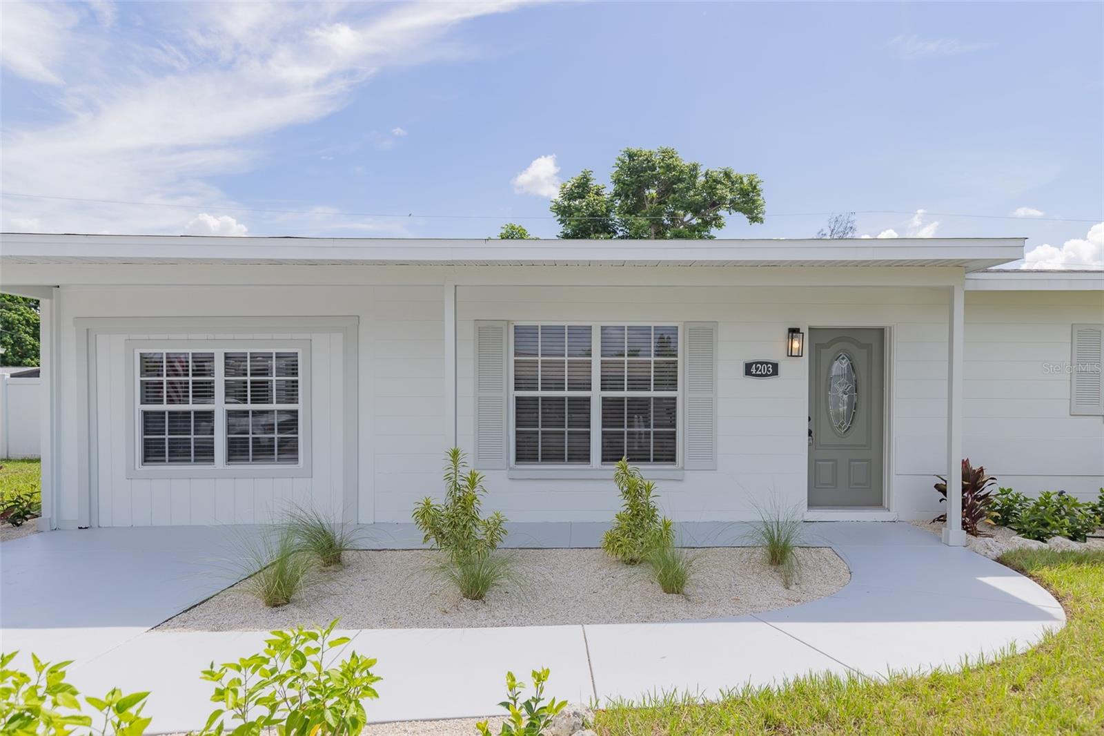 4203 36th St W, Bradenton, FL 34205