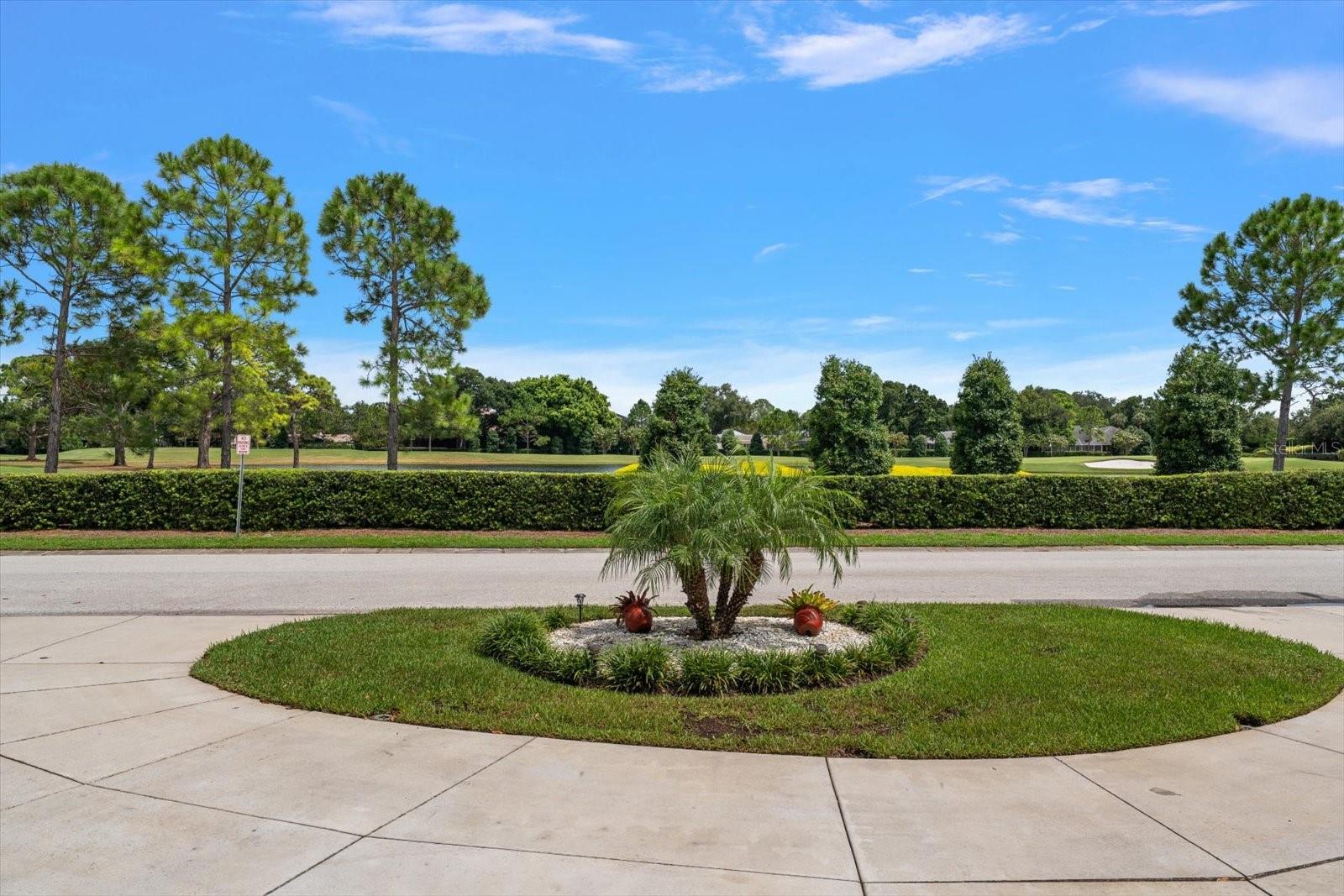 1322 Golf View Dr, Belleair, FL 33756