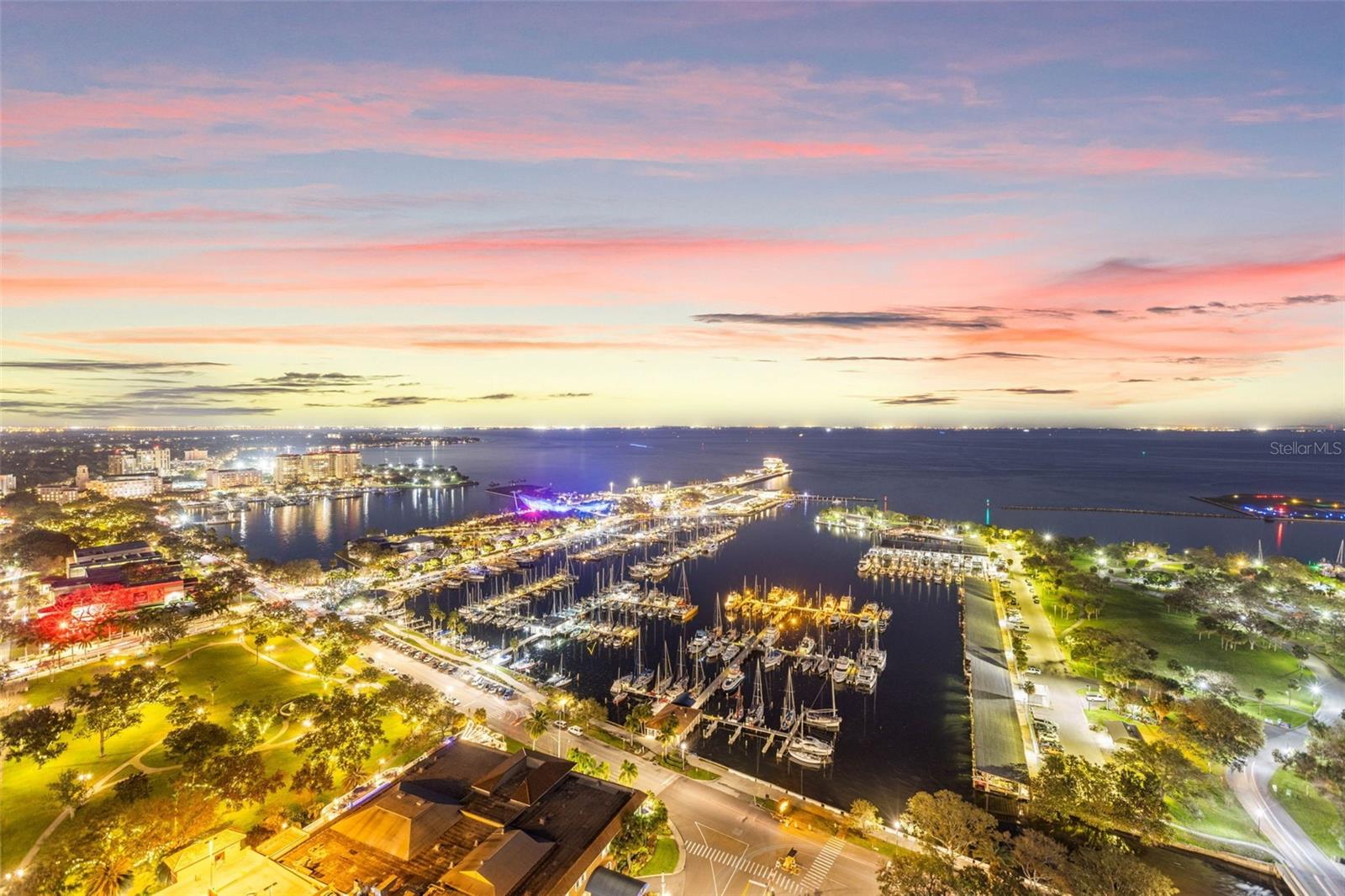 300 Beach Dr NE #2604, St Petersburg, FL 33701