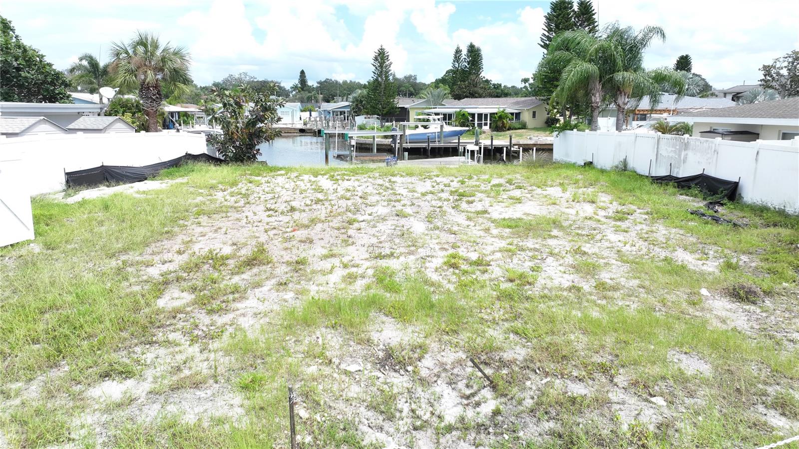 303 Morningside Dr, Palm Harbor, FL 34683
