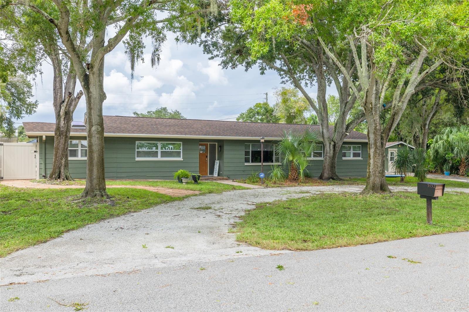 3132 Wolfe Rd, Clearwater, FL 33759