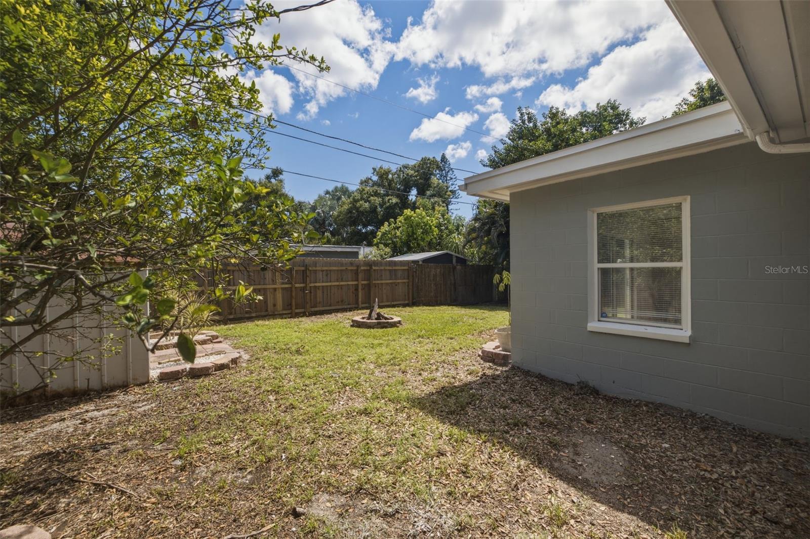 5392 44th Ave N, St Petersburg, FL 33709