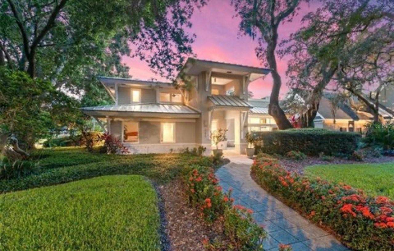 485 Park Ave, Belleair, FL 33756