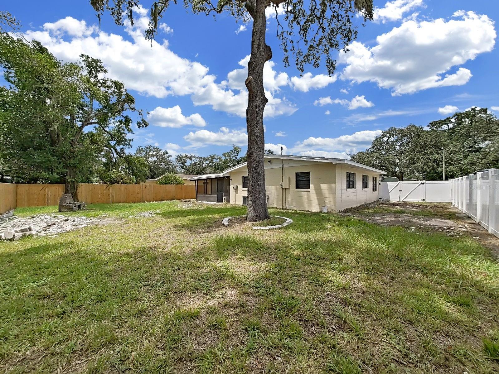 4411 Bass St, Tampa, FL 33617