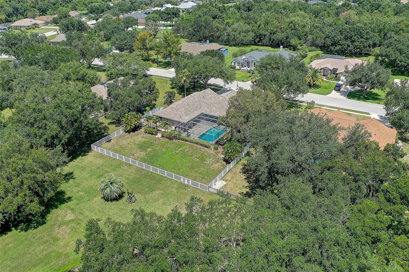 143 Mill Rn E, Bradenton, FL 34212