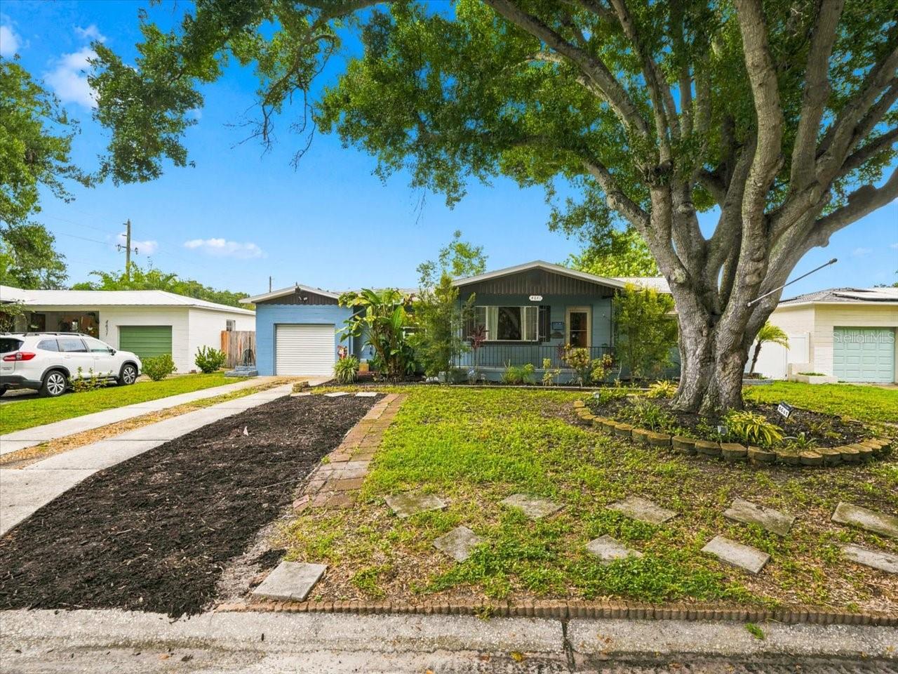 4641 25th Ave N, St Petersburg, FL 33713