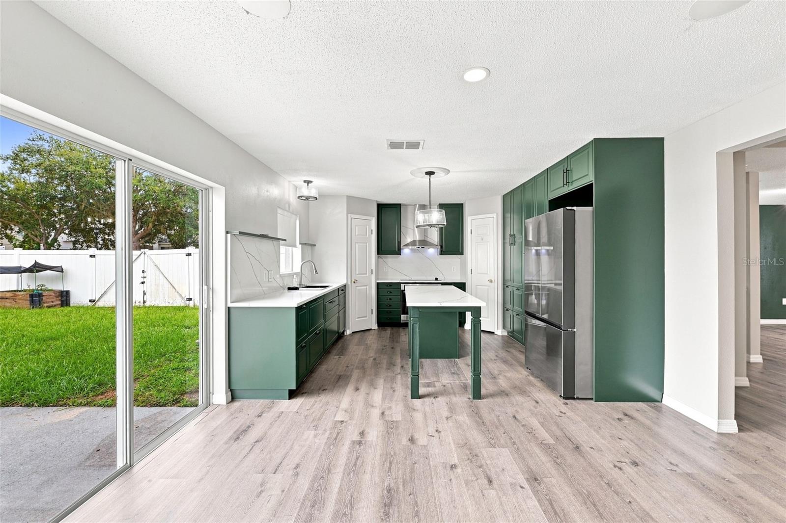 10464 Fly Fishing St, Riverview, FL 33569