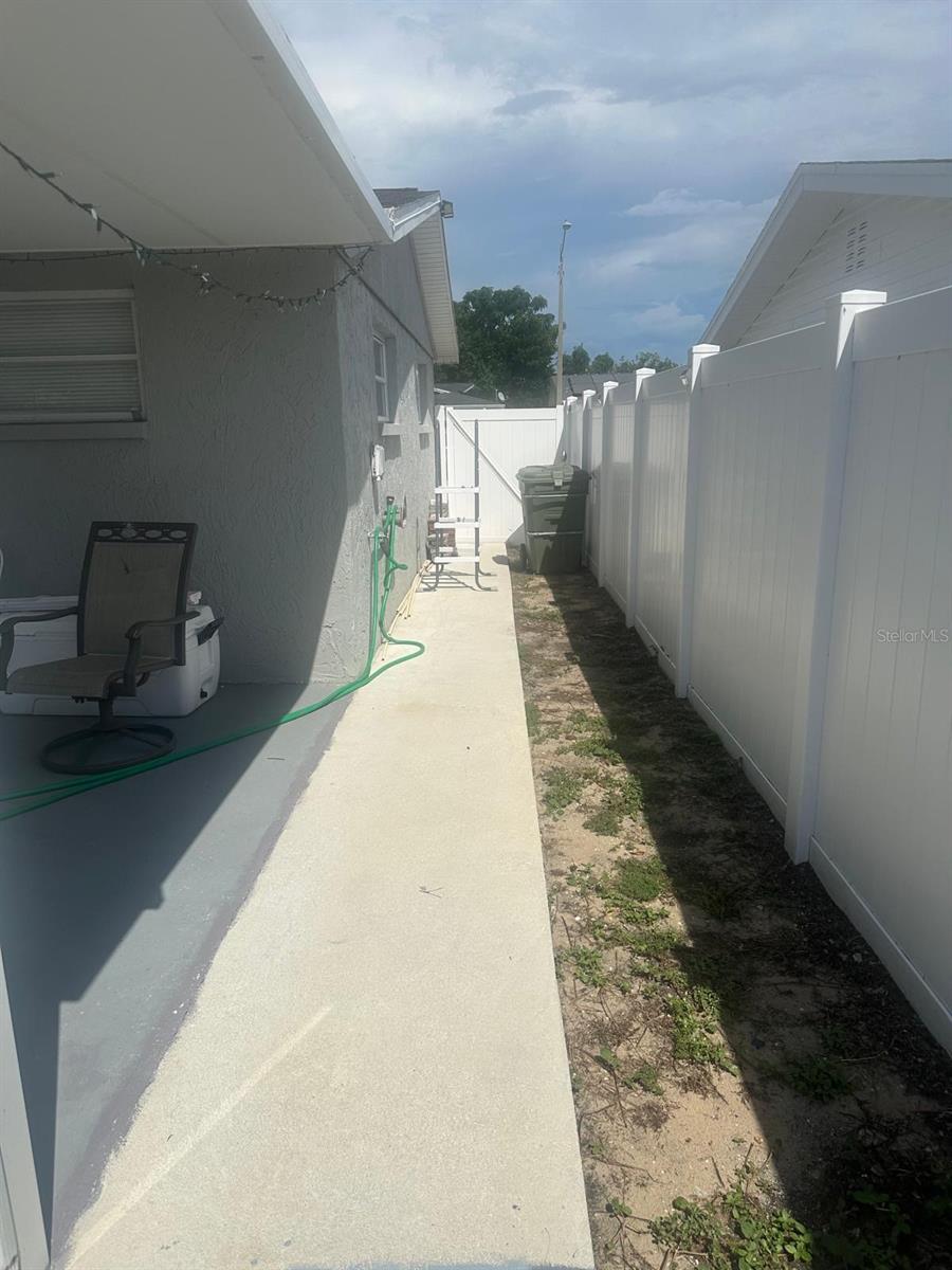 11719 Enterprise Dr, Port Richey, FL 34668
