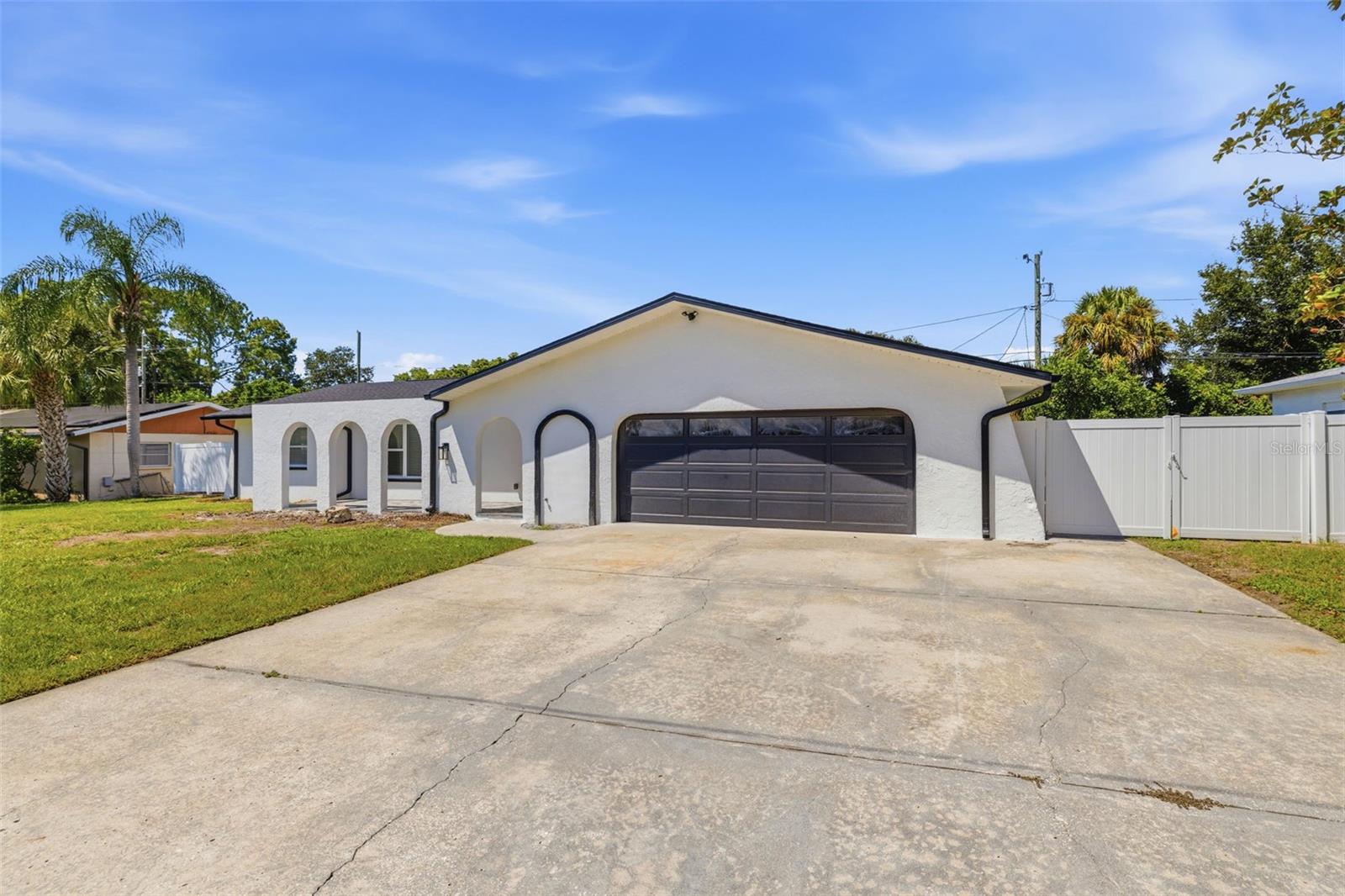 1406 Nursery Rd, Clearwater, FL 33756