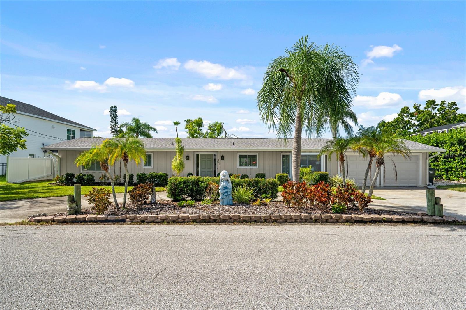4331 Pompano Ln, Palmetto, FL 34221